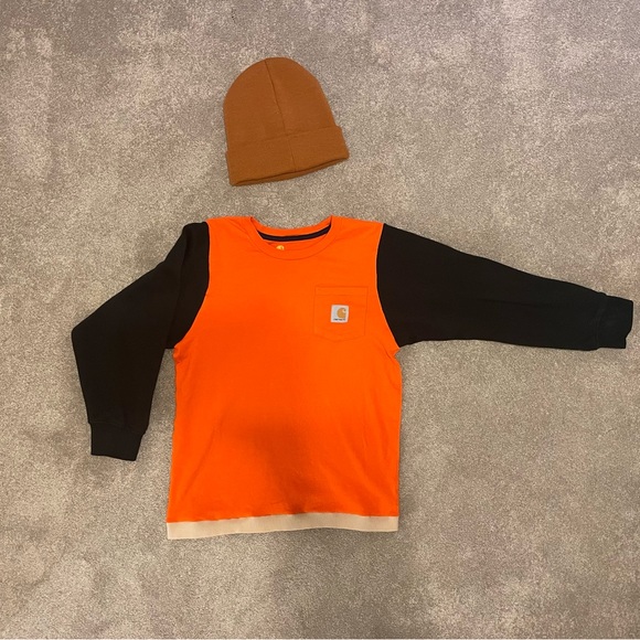 Reworked Carhartt Sweater , Women’s size XS Carhartt sweater. Upcycled/Handmade - Picture 4 of 4